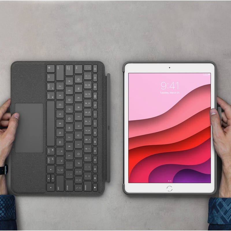 Logitech Combo Touch Keyboard/Cover Case iPad (7th Generation), iPad (9th Generation), iPad (8th Generation) Tablet - Graphite - Thumbnail 2