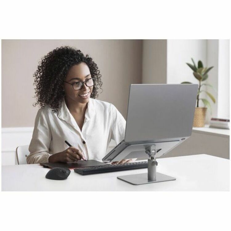 Kensington Universal Tabletop Laptop Riser - Thumbnail 4