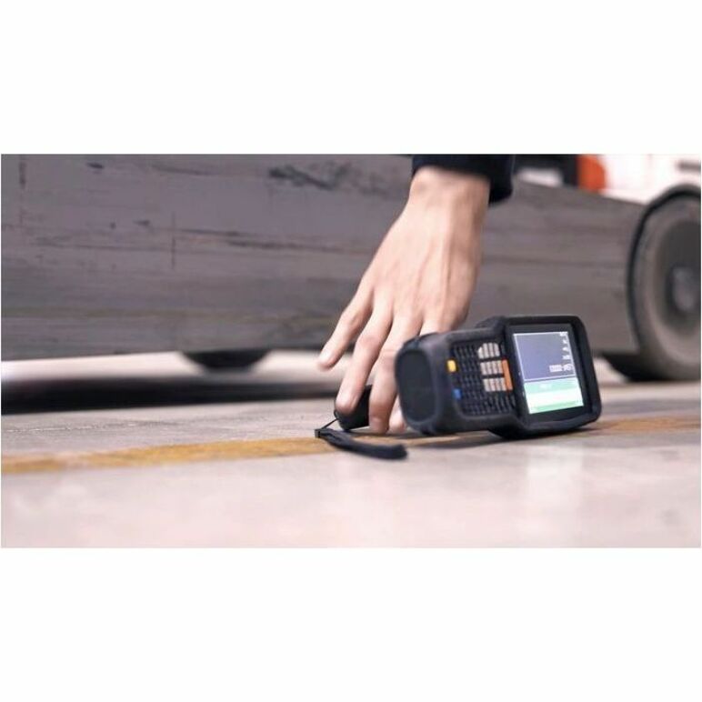 DATALOGIC SKORPIO X5 PISTON GRIP 802.11 A/B/G/N/AC 4.3 - Thumbnail 2