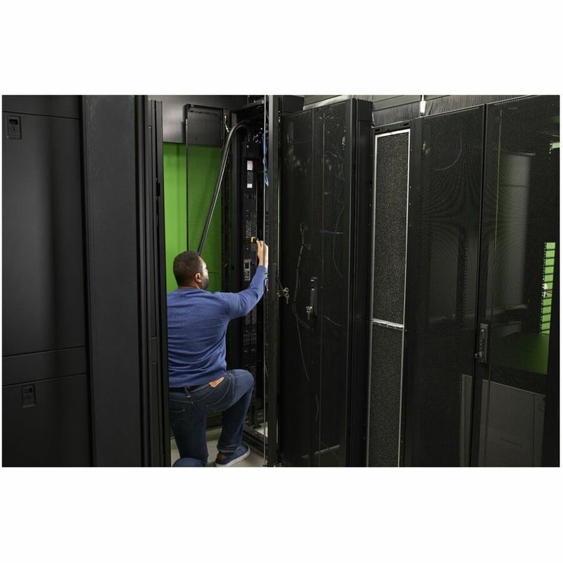 APC by Schneider Electric NetShelter 9000 24-Outlets PDU