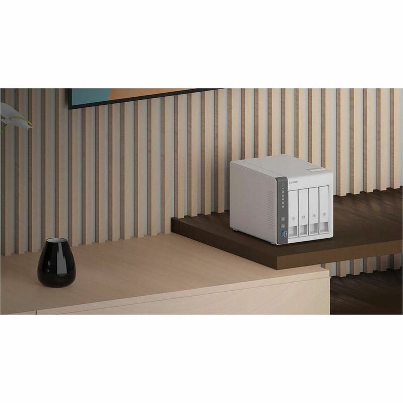QNAP TS-433-4G SAN/NAS Storage System - Thumbnail 3