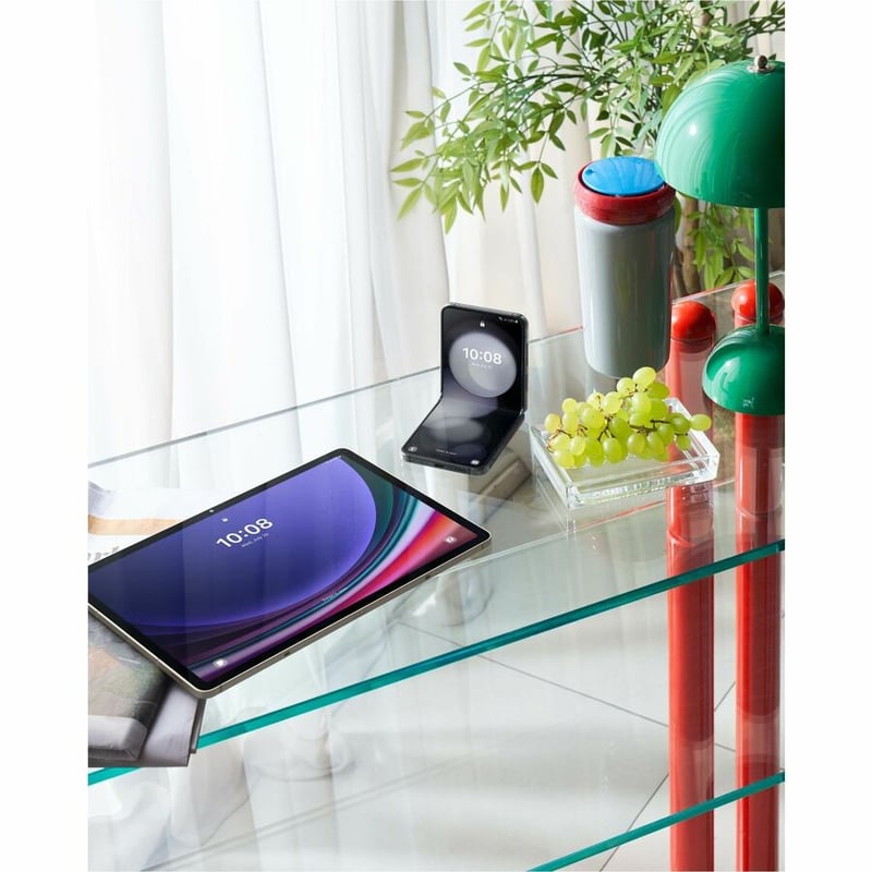 Samsung Galaxy Tab S9 SM-X710 Tablet - 11" WQXGA - Qualcomm SM8550-AC Octa-core - 8 GB - 128 GB SSD - Android 13 - Beige