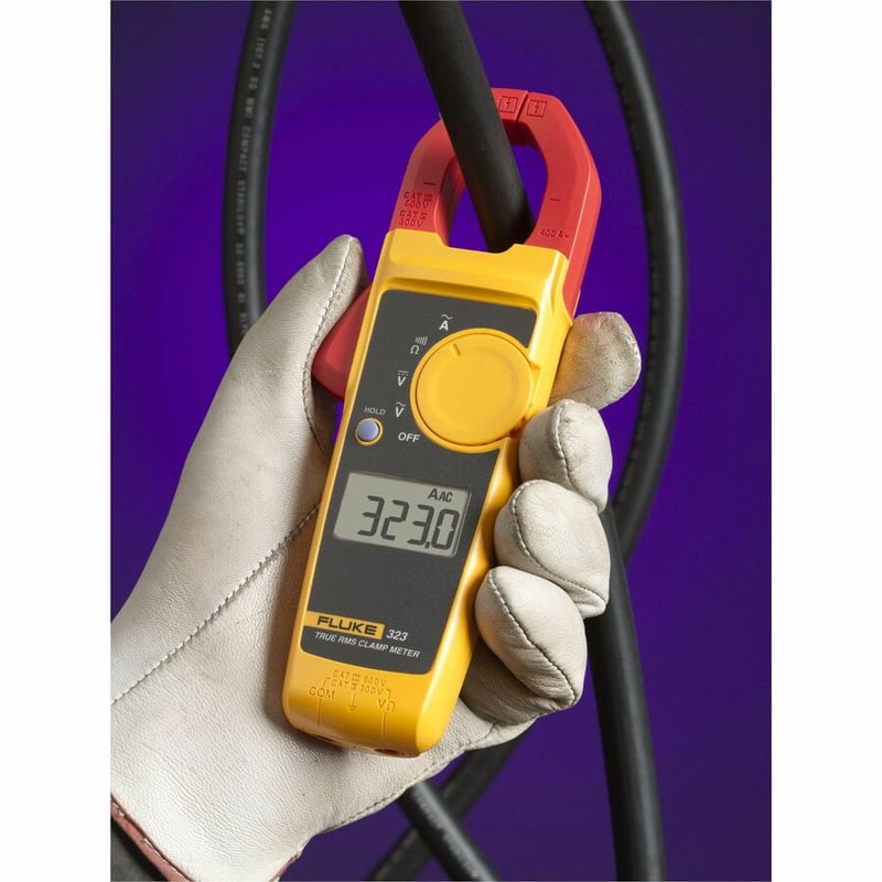 Fluke 323 True RMS Clamp Meter - Thumbnail 4