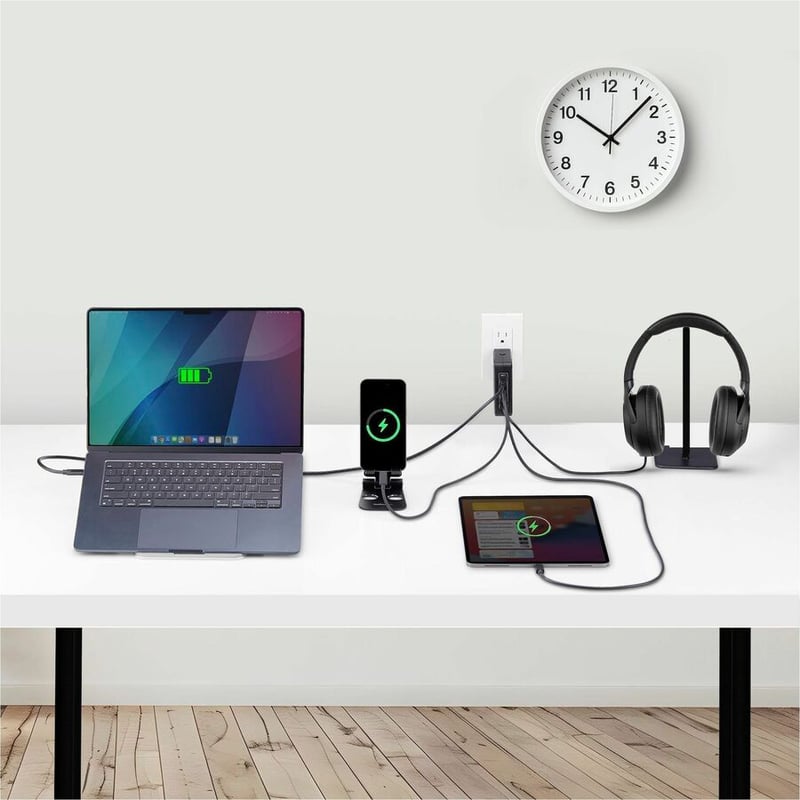 140W USB-C WALL CHARGER GAN POWER ADAPTER PD 3.1 USB-C/USB-A