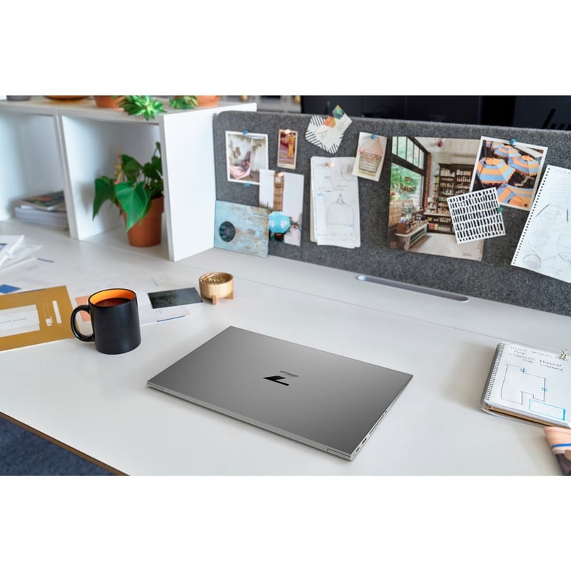 HP ZBook Studio G7 15.6" Mobile Workstation - Intel Core i9 10th Gen i9-10885H - 32 GB - 1 TB SSD - Thumbnail 2