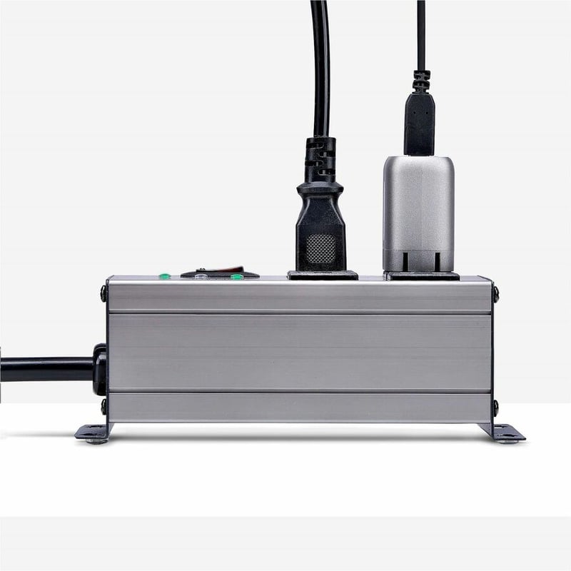 4-PORT INDUSTRIAL POWER STRIP - SURGE PROTECTION MOUNTABLE PDU