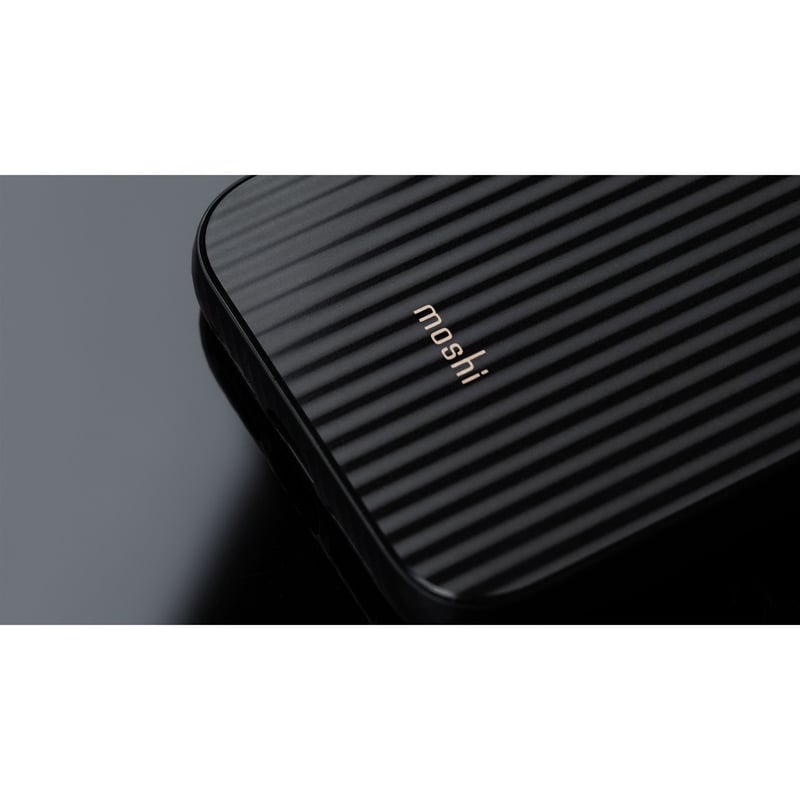 Moshi Arx Slim Hardshell Case Mirage Black for iPhone 13 - Thumbnail 4