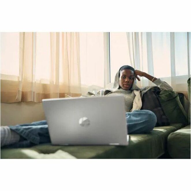 HP Pavilion x360 14-ek2000 14-ek2087nr 14" Touchscreen Convertible 2 in 1 Notebook - Full HD - Intel Core 7 150U - 16 GB - 256 GB SSD - Natural Silver