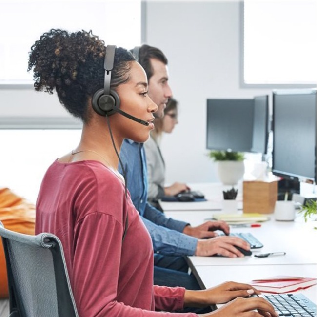 Logitech C925e + Zone Wired