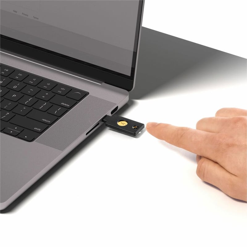 Yubico - YubiKey 5C NFC