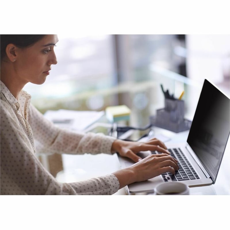 3M Privacy Filter for 13.3" Widescreen Laptop - Thumbnail 4