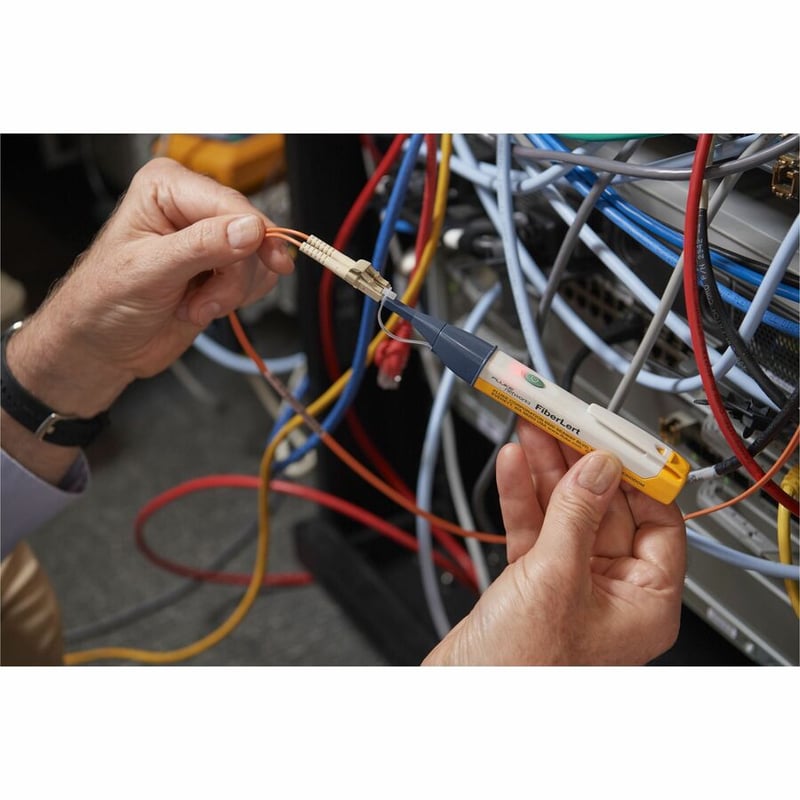 Fluke Networks FiberLert Live Fiber Detector - Thumbnail 2