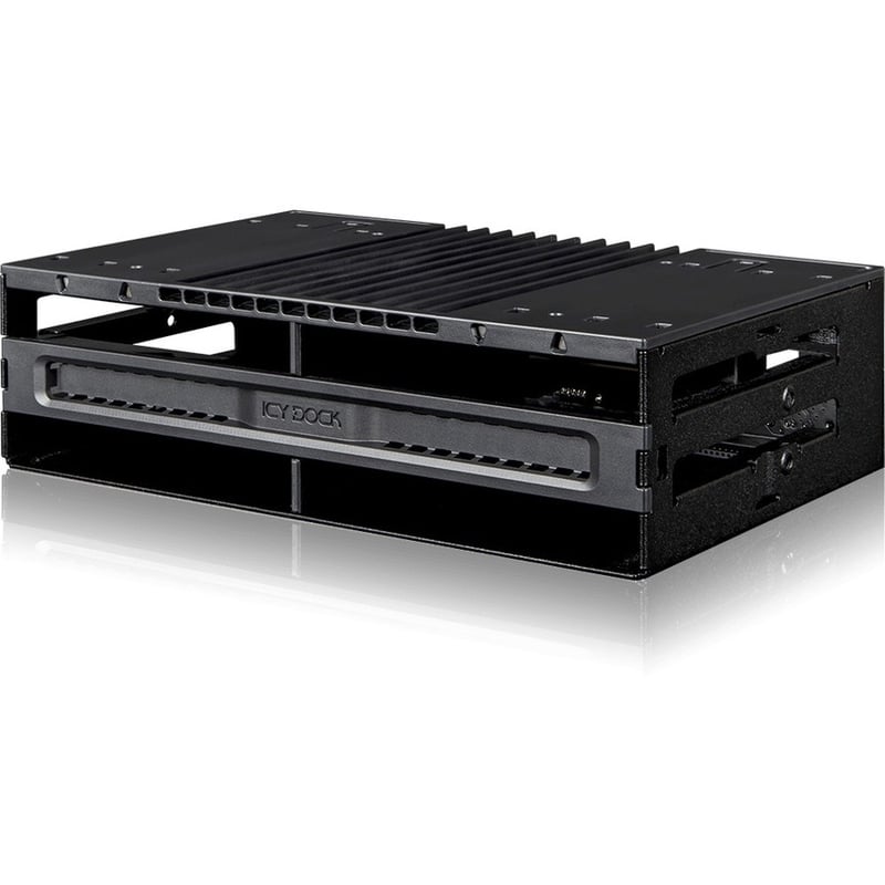 Icy Dock FlexiDOCK MB024SP-B Drive Enclosure 12Gb/s SAS, SATA/600 - Serial ATA/600 Host Interface External - Black - Thumbnail 3