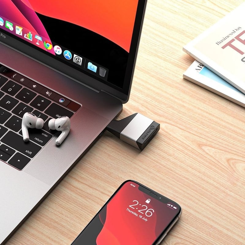 ALOGIC Ultra Mini USB-C to SD and Micro SD card reader Adapter - Thumbnail 2
