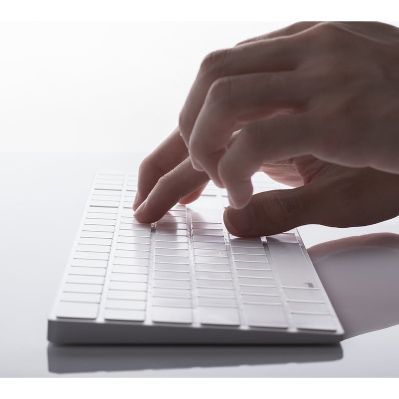 Moshi ClearGuard MK W/ Numeric Keypad - Thumbnail 5