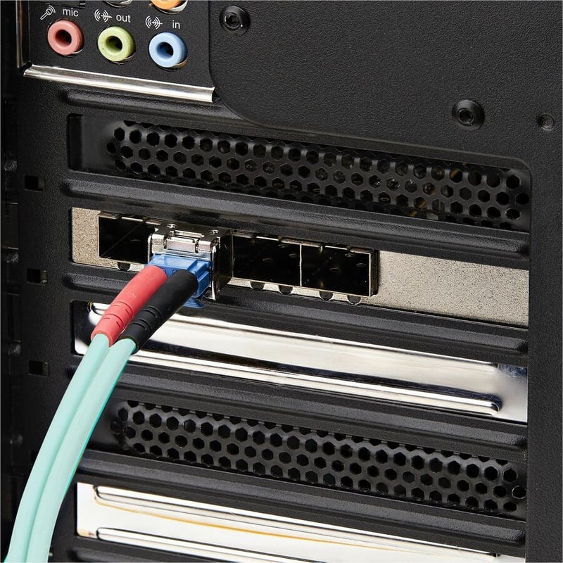 StarTech.com HPE JL484A Compatible SFP28 Module, 25GBase-SR, 25Gb Multimode Fiber (MMF), LC Transceiver, 100m (328ft), DDM/DOM - Thumbnail 2