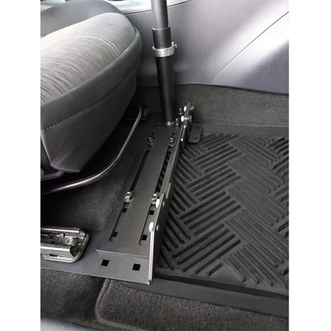 Gamber-Johnson Universal Vehicle Mount for Notebook - Thumbnail 2