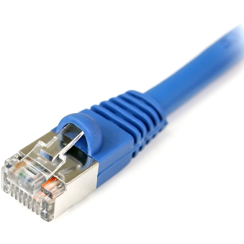StarTech.com 15 ft Blue Snagless Shielded Cat5e Patch Cable - Thumbnail 2