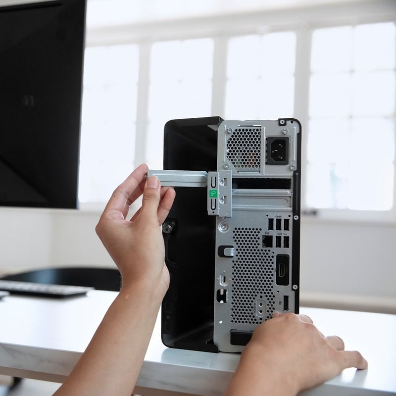 HP EliteDesk 805 G8 Desktop Computer - AMD Ryzen 7 PRO 5750G Octa-core (8 Core) - 32 GB RAM DDR4 SDRAM - Small Form Factor - Thumbnail 5