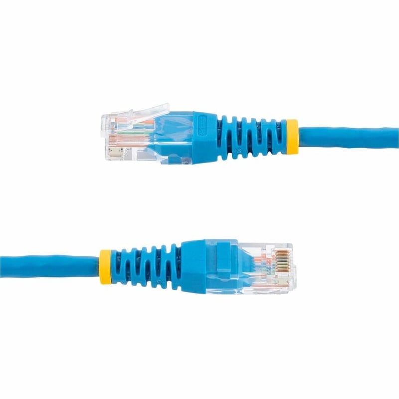 StarTech.com 12 ft Blue Molded Cat5e UTP Patch Cable - Thumbnail 3