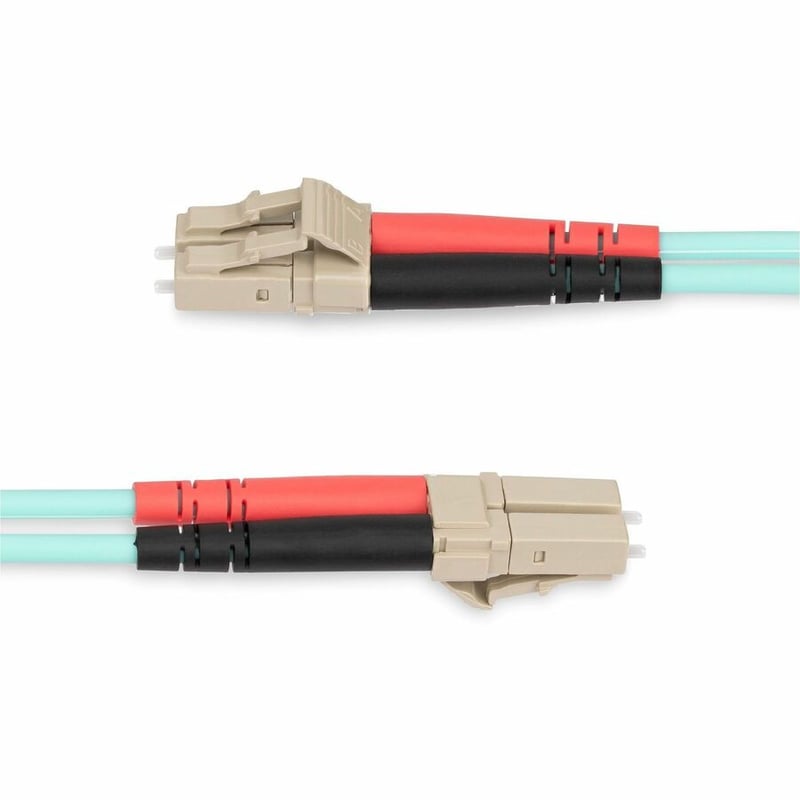 StarTech 20m (65ft) LC/UPC to LC/UPC OM4 Multimode Fiber Optic Cable, 50/125µm, 100G, Low Insertion Loss, LSZH Fiber Jumper Cord - Thumbnail 3