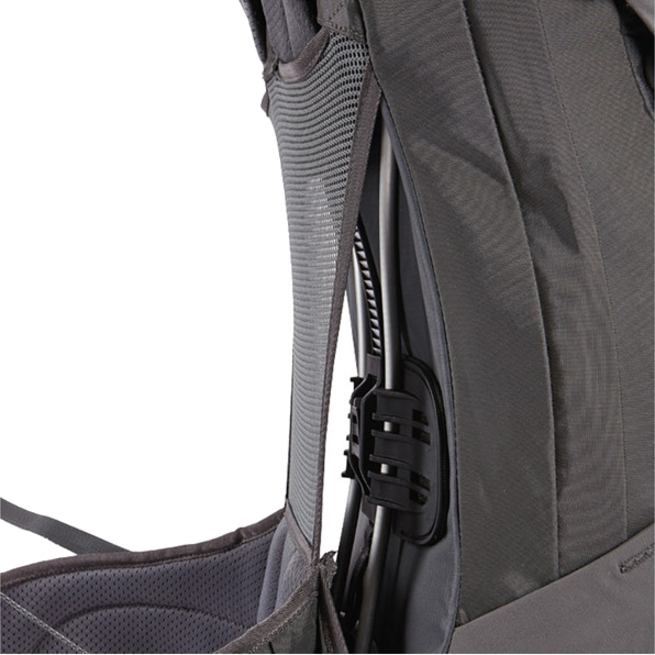 Thule Capstone Carrying Case (Backpack) Sunglasses, Bottle, Gear, Snacks, Smartphone, Accessories, Hiking - Dark Shadow, Slate - Thumbnail 3