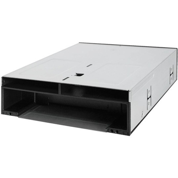 Icy Dock FlexiDOCK MB095SP-B Drive Enclosure for 5.25" SATA/600 - Serial ATA/600 Host Interface Internal - Black, Silver - Thumbnail 4